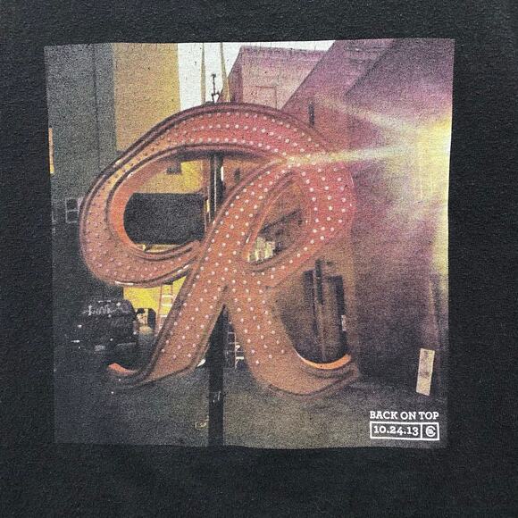 Rainier Brewery Seattle Shirt Men L Black Logo Graphic PNW Washington Beer Big R - Picture 3 of 6